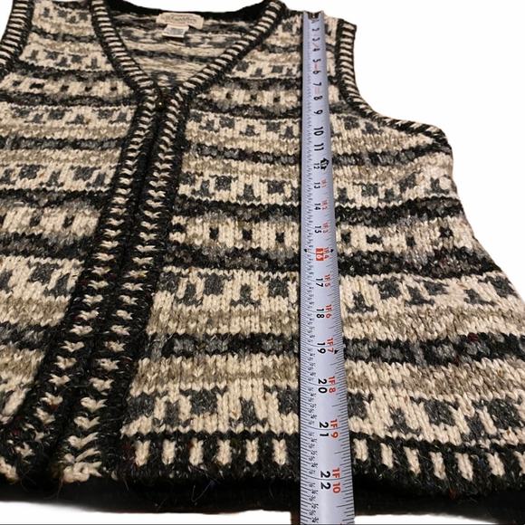 St. John’s Bay Authentic Sweater Zip-up Vest Sz M - Picture 6 of 10